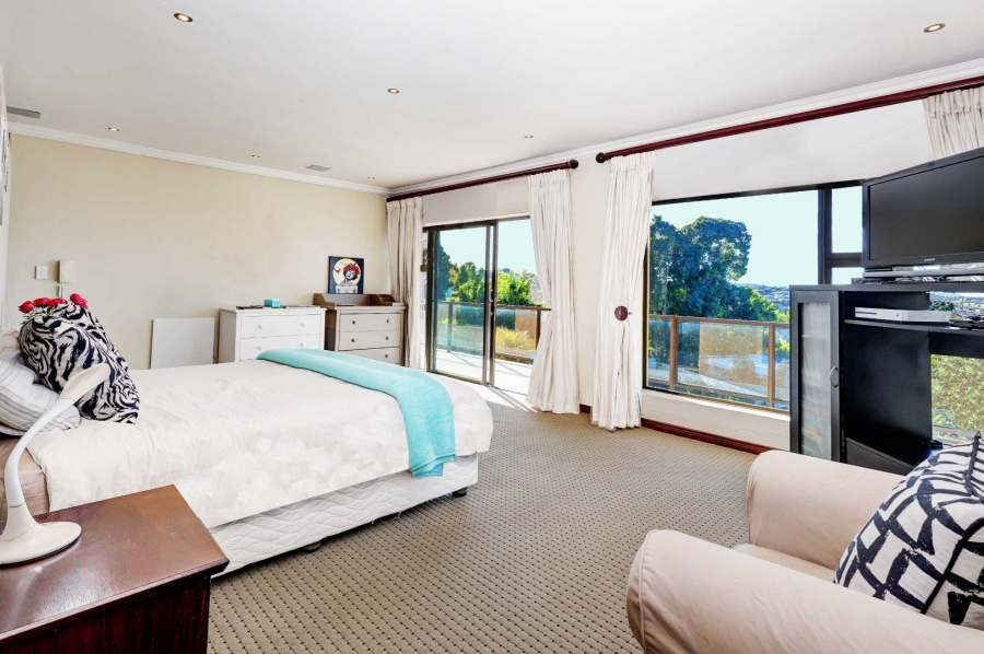 4 Bedroom Property for Sale in Welgemoed Western Cape